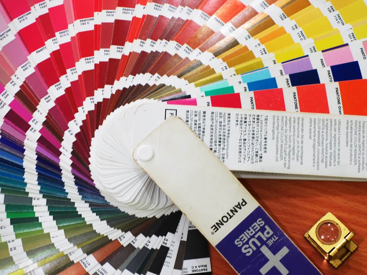 Easy Ways To Incorporate Pantone's Colour Of The Year Into Your Home