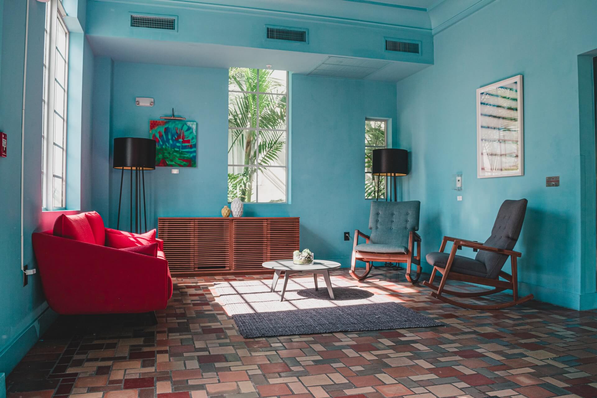Colour Idea 10 Invigorating Teal - Living Room Colour Ideas